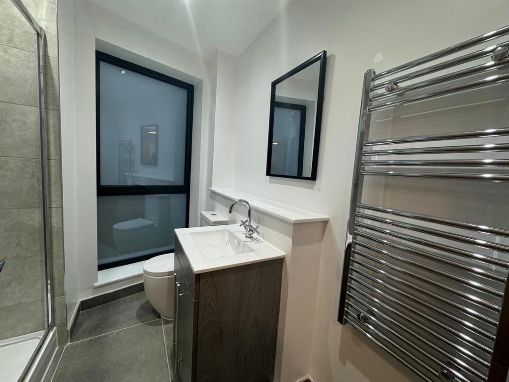 Bathroom.jpeg