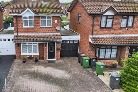 3 bedroom link detached house for sale, Newdigate Road, Bedworth