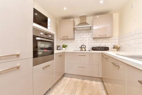 2 bedroom flat for sale, Cheam Road, Sutton, Surrey