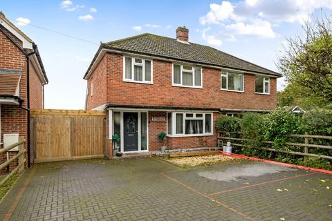 3 bedroom semi-detached house for sale, Segensworth Road, Fareham, Hampshire, PO15