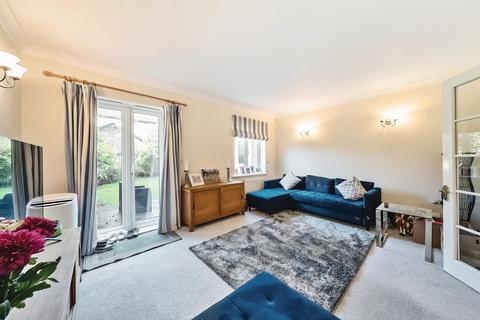 3 bedroom semi-detached house for sale, Victoria Gardens, Farnborough, Hampshire, GU14