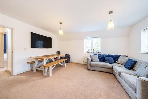 2 bedroom maisonette for sale, Warren Close, Farnham, Surrey, GU9