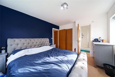 2 bedroom maisonette for sale, Warren Close, Farnham, Surrey, GU9