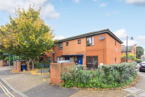 2 bedroom end of terrace house for sale, Pentridge Street, Peckham, London, SE15