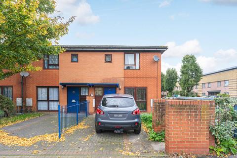 2 bedroom end of terrace house for sale, Pentridge Street, Peckham, London, SE15