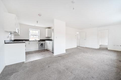 2 bedroom coach house for sale, Griffin Way, Bedford