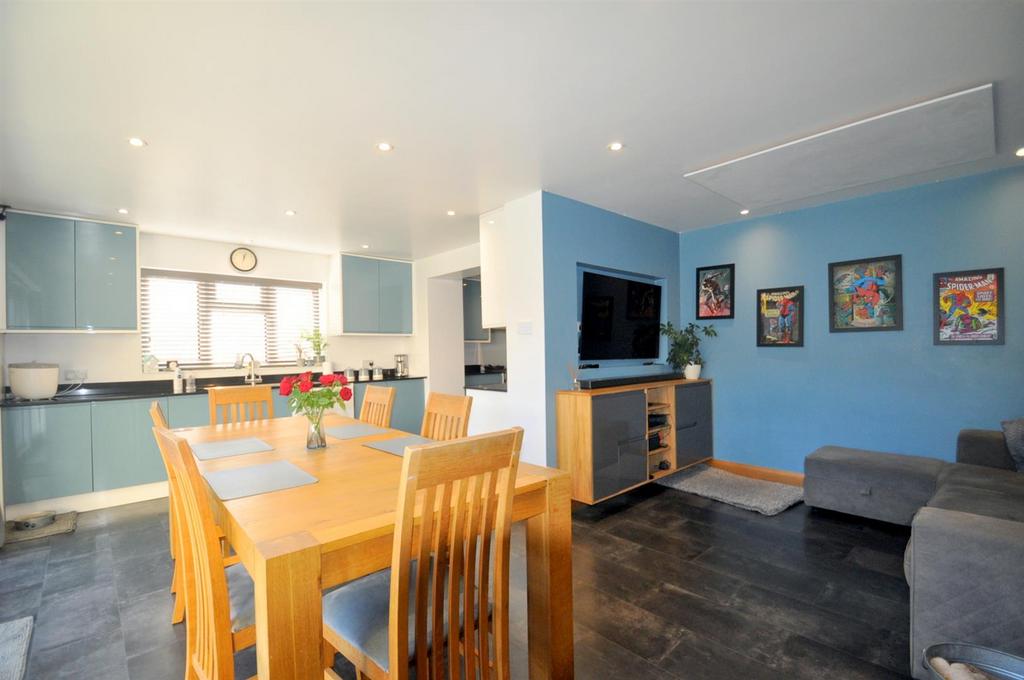 Kitchen/Dinging Room/Family Room