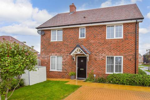 3 bedroom end of terrace house for sale, Eider Drive, Chichester, West Sussex