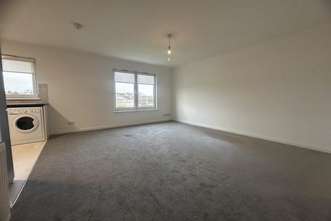 2 bedroom flat to rent, Cocklebie Road, Stewarton KA3