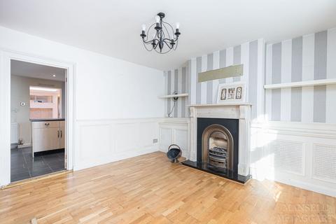 223 Three Bridges Road, Crawley, RH10 1LG