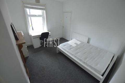 3 bedroom terraced house to rent, Pope Street, Leicester LE2