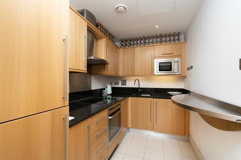 2 bedroom apartment to rent, Maida Vale, Little Venice, W9