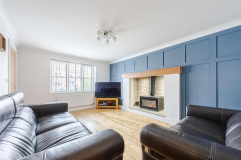 20 Burdock Road, Scunthorpe, DN16 3UP