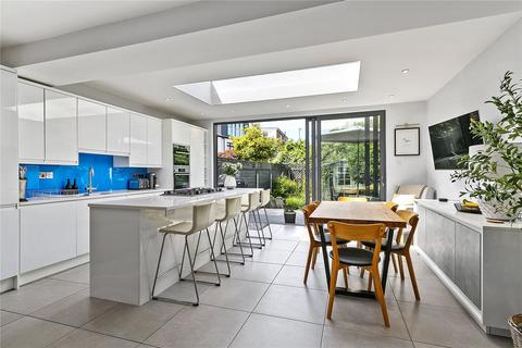 4 bedroom end of terrace house for sale, Bicester Road, Richmond, TW9