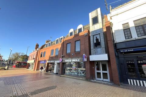 Office to rent, 218a Moulsham Street, Chelmsford, Essex, CM2