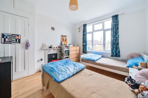245 Windmill Road, London, W5 4DJ