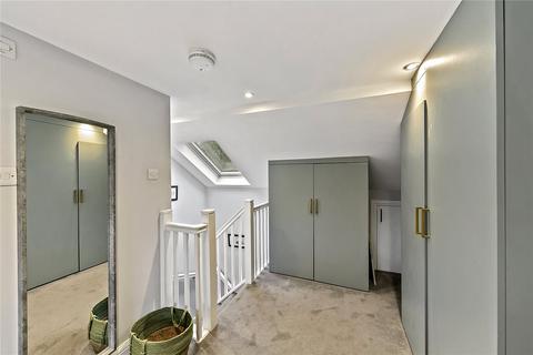 31 Stanley Gardens Road, Teddington, TW11 8SY