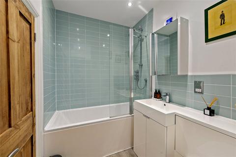31 Stanley Gardens Road, Teddington, TW11 8SY