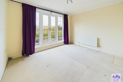 14 Hall Road, Wouldham, Rochester, ME1 3XN