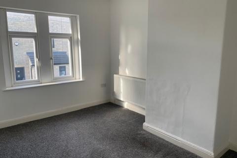 1 bedroom end of terrace house to rent, Kelloe Street, Cleckheaton, West Yorkshire, BD19