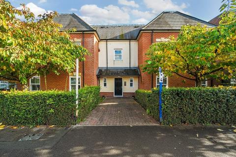 2 bedroom flat for sale, Newbury,  Berkshire,  RG14