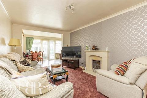 2 bedroom semi-detached bungalow for sale, Masefield Place, Walton-Le-Dale, Preston