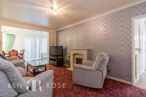 2 bedroom semi-detached bungalow for sale, Masefield Place, Walton-Le-Dale, Preston