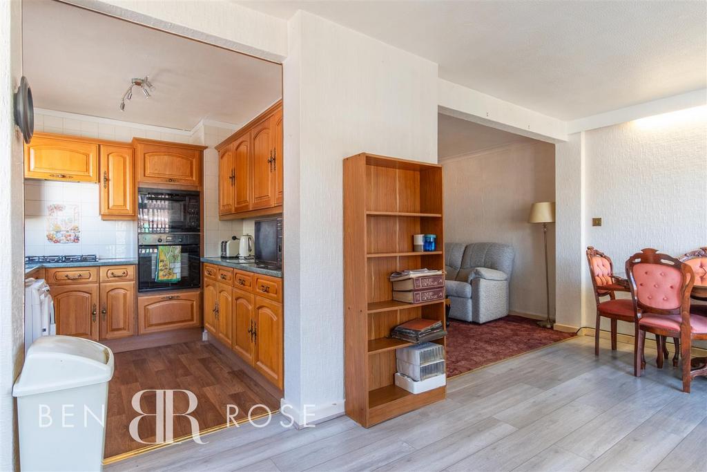 Lounge/Dining Room/Kitchen