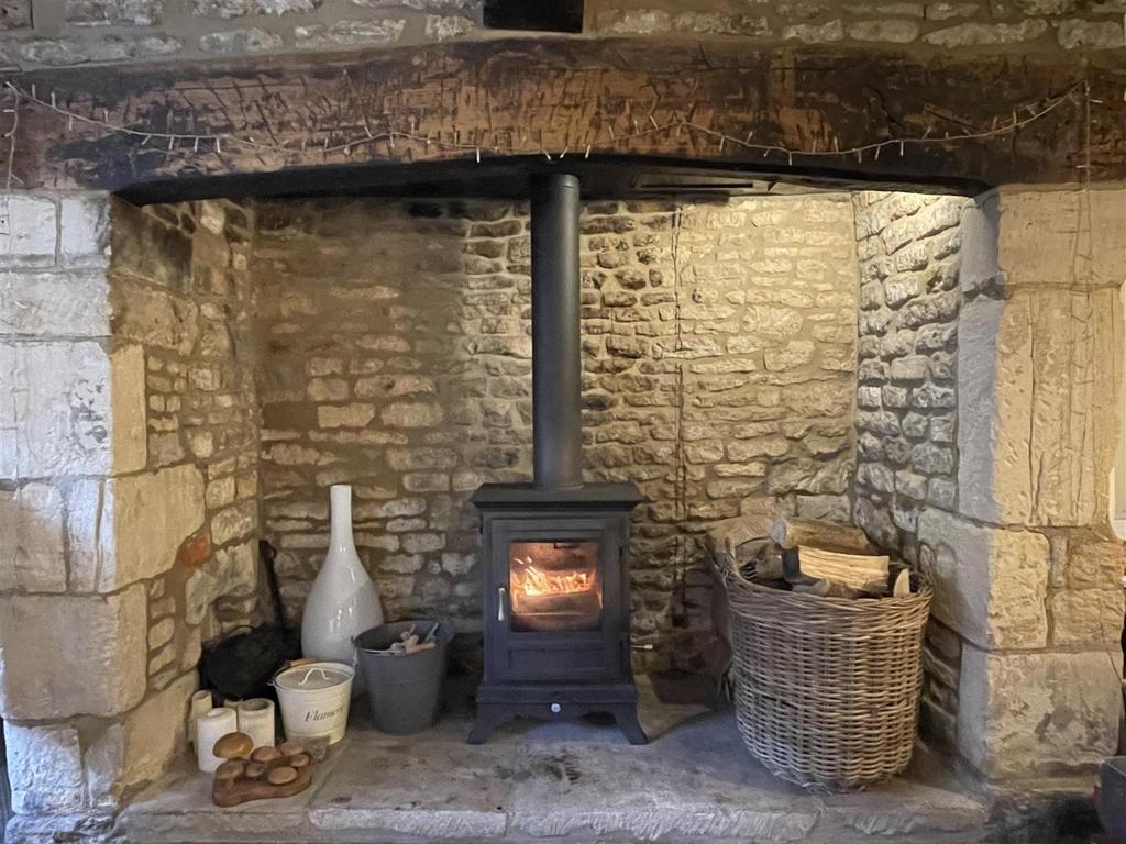 Fireplace.JPG