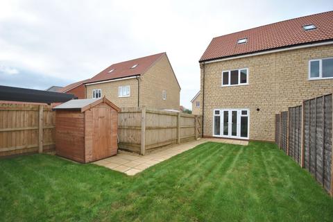 3 bedroom townhouse for sale, Curlew Way, Cheddar, BS27