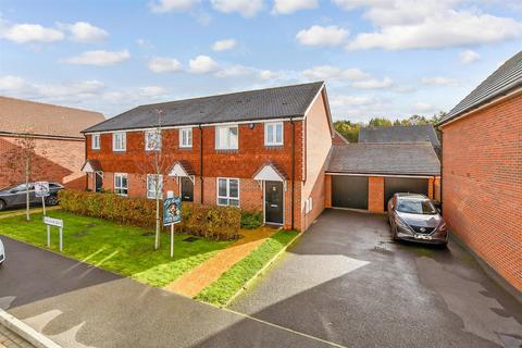 3 bedroom end of terrace house for sale, Wenham Drive, Langley Park, Maidstone, Kent