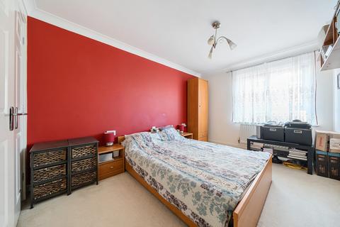 2 bedroom apartment for sale, Newfoundland Drive, Poole BH15