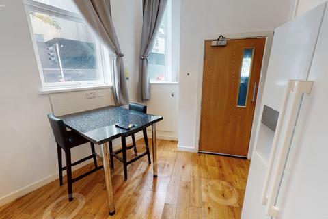 2 bedroom terraced house to rent, 54a Glasshouse Street, Nottingham, Nottinghamshire, NG1