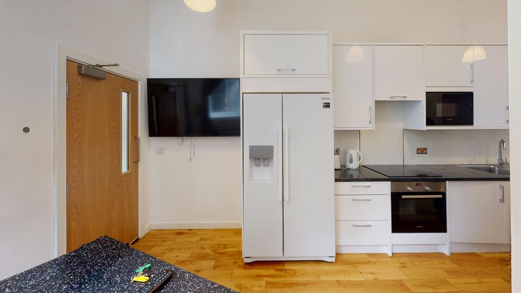 House in Nottingham - View 2