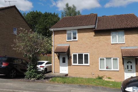 3 bedroom semi-detached house to rent, Marigold Close, Woodhall Park