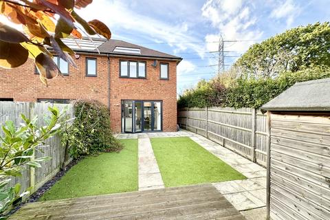1 Candy Dene, Weldon, Swanscombe, DA10 1AN