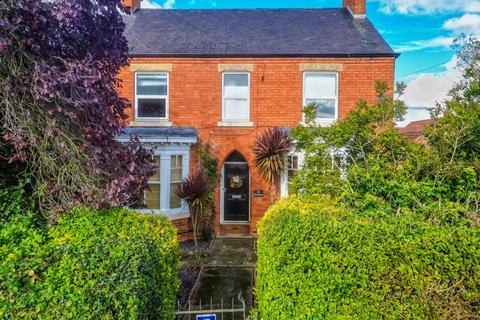 6 bedroom house for sale, Palmer Road, Sutton-On-Trent, Newark