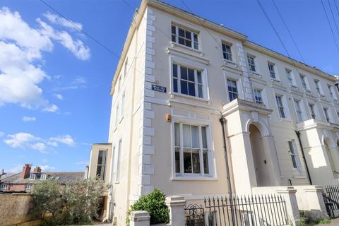 5 bedroom end of terrace house for sale, Maze Hill Terrace, St. Leonards-on-sea, East Sussex. TN38 0HJ