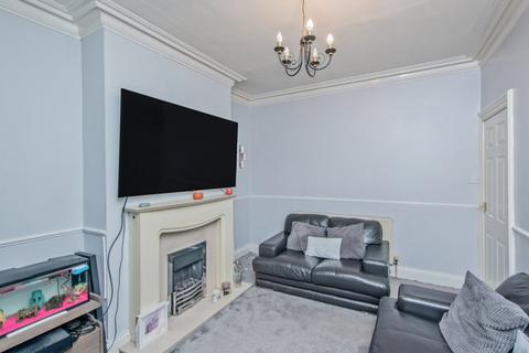 2 bedroom terraced house for sale, George Street, Cleckheaton, West Yorkshire, BD19