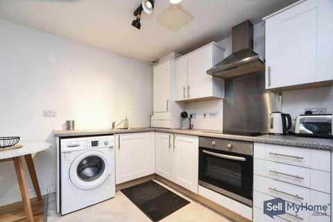 2 bedroom apartment for sale, Cowleaze, Chippenham