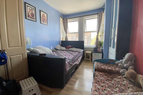 2 bedroom maisonette to rent, Spencer Road, Harrow