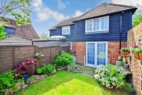 3 bedroom character property for sale, Benover Road, Yalding, Maidstone, Kent