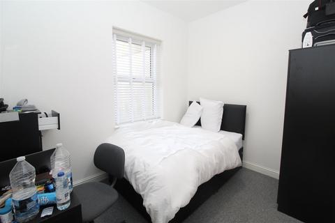 undefined, Copper Street, Cardiff CF24