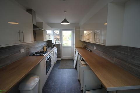 4 bedroom end of terrace house to rent, Canley, Coventry CV4