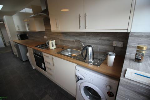 4 bedroom end of terrace house to rent, Canley, Coventry CV4