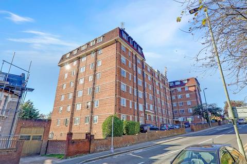 1 bedroom flat for sale, Elmers End Road, Anerley, London,