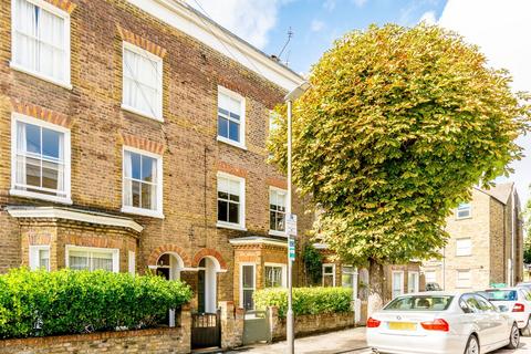 4 bedroom terraced house to rent, Tabor Grove, Wimbledon, London, SW19