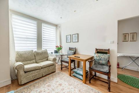 2 bedroom flat for sale, Wellington Road, Harrow, HA3