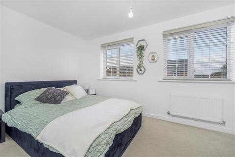 undefined, Hawthorne Close, PE21