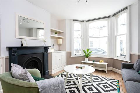 2 bedroom apartment for sale, Ballater Road, London